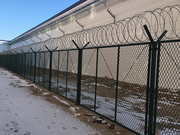 監獄鋼網墻圖片2