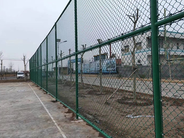 球場(chǎng)圍網(wǎng)圖片1 球場(chǎng)圍網(wǎng)圖片1