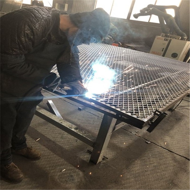 山東保稅區(qū)封閉隔離網(wǎng)圖片3 山東保稅區(qū)封閉隔離網(wǎng)圖片3