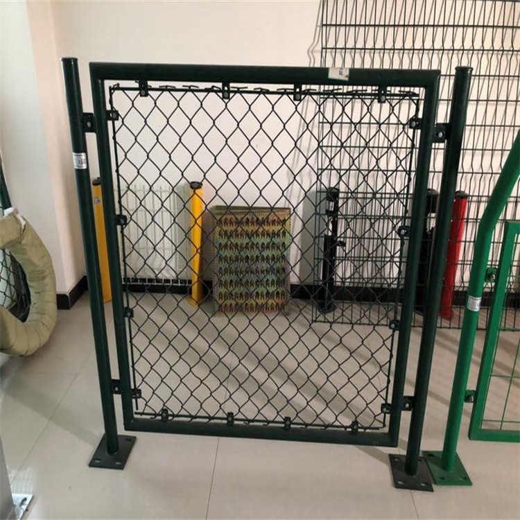 足球場圍網施工技巧圖片2 足球場圍網施工技巧圖片2