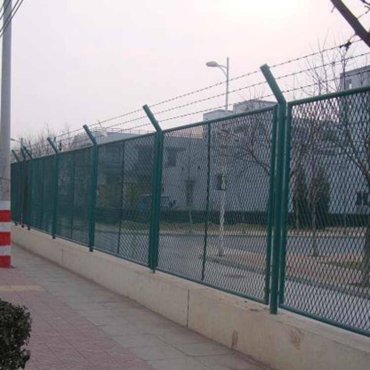 保稅區(qū)巡邏道圍網(wǎng)承包價格圖片3 保稅區(qū)巡邏道圍網(wǎng)承包價格圖片3