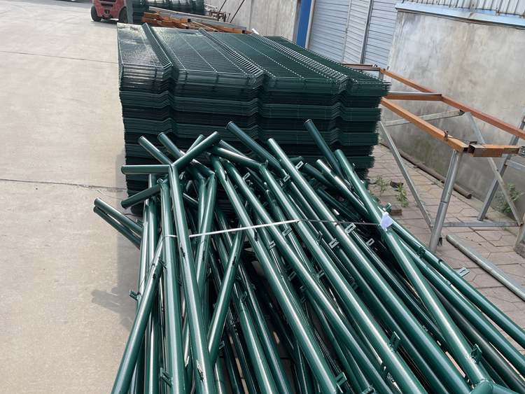 艾瑞圍欄18631858321 艾瑞圍欄18631858321