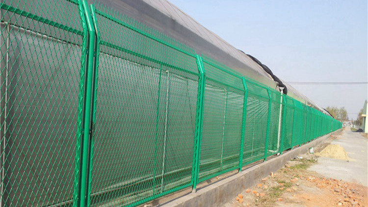 鐵路防護網18631858321