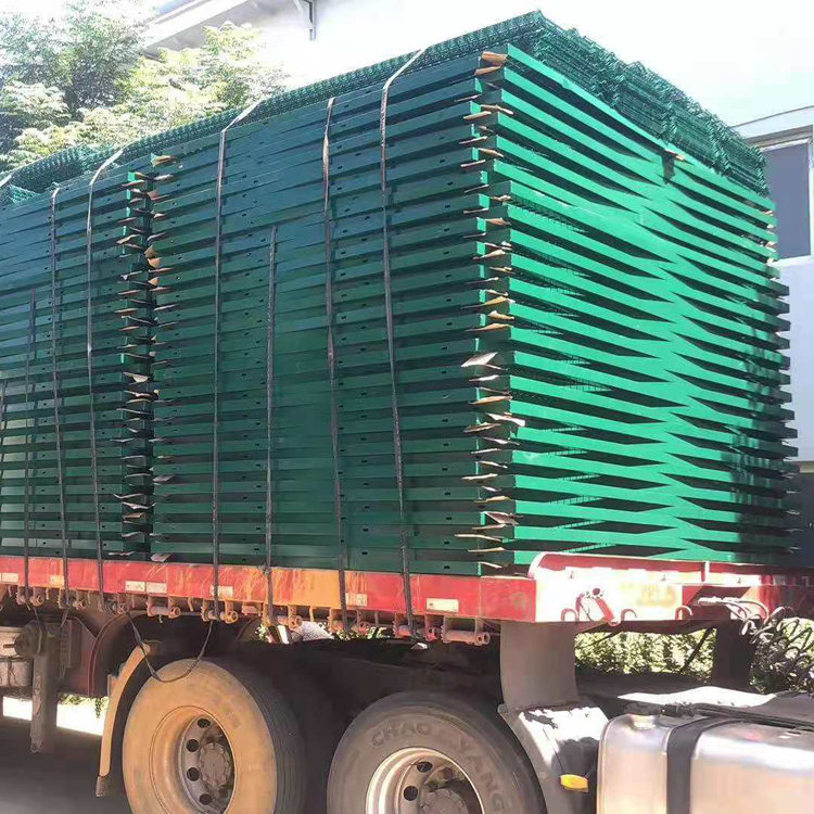 護欄網發貨18631858321