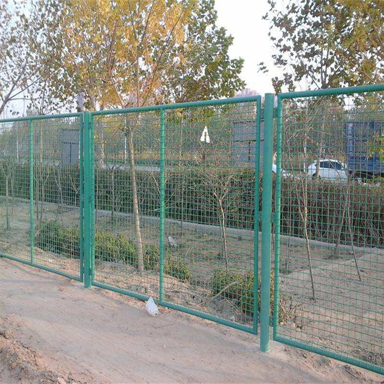  公路圍欄網圖片2