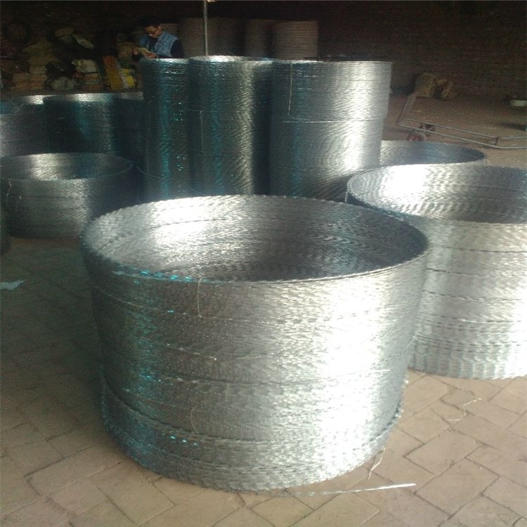 鐵路刺絲滾籠?圖片2 鐵路刺絲滾籠?圖片2