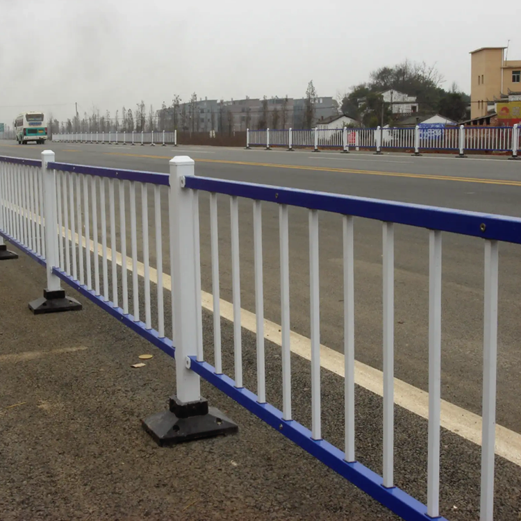 道路防護欄圖片2 道路防護欄圖片2