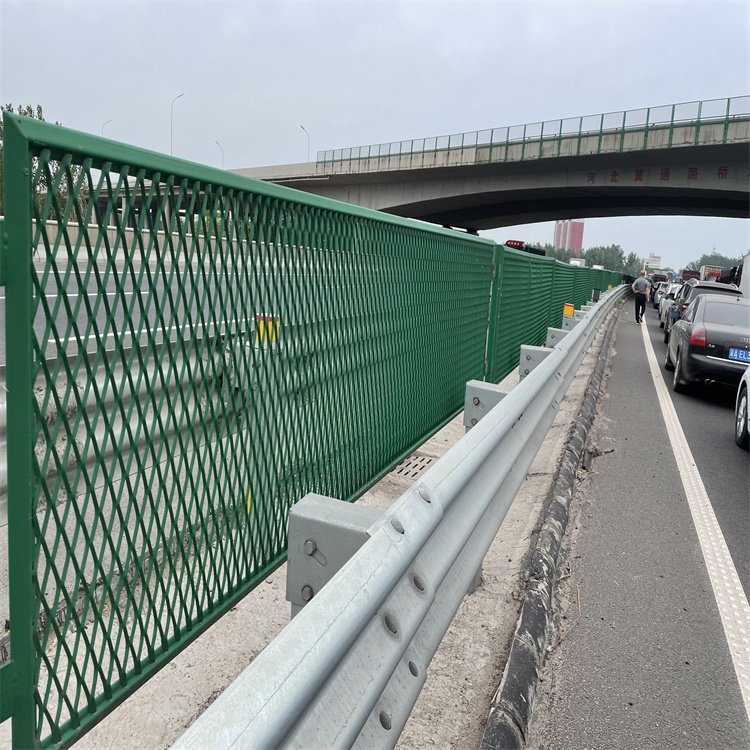 公路防眩網圖片2 公路防眩網圖片2