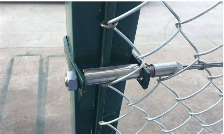 鋁包鋼機場圍網圖片4 鋁包鋼機場圍網圖片4